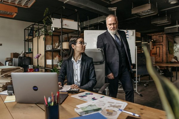 Défis actuels des entrepreneurs : surmonter les obstacles dans le monde des affaires d'aujourd'hui