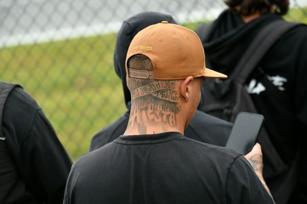 Top 5 raisons d'adopter la casquette Carhartt pour un look décontracté